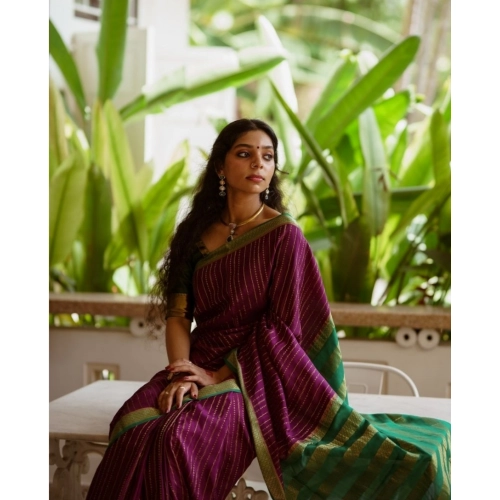 Women's Silk Printed Saree With Unstitched Blouse 5.5Mtr (Wine) Women's Silk Printed Saree With Unstitched Blouse 5.5Mtr (Wine)
