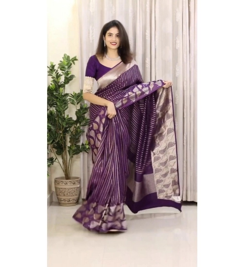 Generic Women's Silk Printed Saree With Unstitched Blouse 5.5Mtr (Purple)