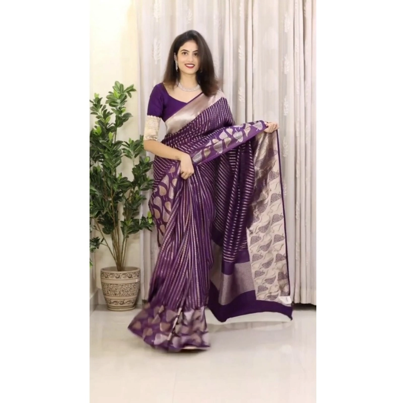 Women's Silk Printed Saree With Unstitched Blouse 5.5Mtr (Purple) Women's Silk Printed Saree With Unstitched Blouse 5.5Mtr (Purple)