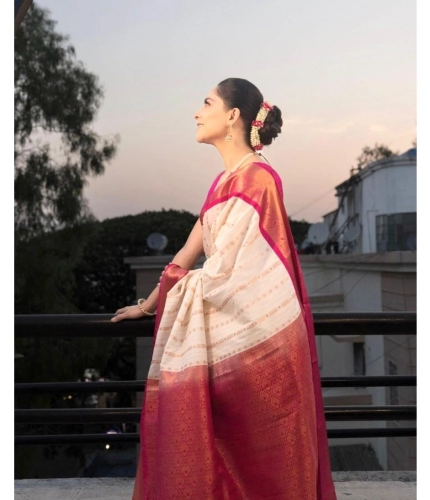 Generic Women's Silk Printed Saree With Unstitched Blouse 5.5Mtr (White-Pink)