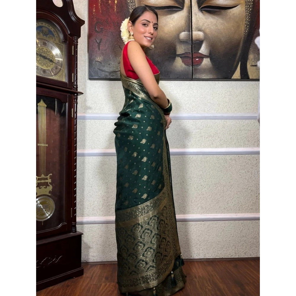 Generic Women's Silk Printed Saree With Unstitched Blouse 5.5Mtr (Green) Generic Women's Silk Printed Saree With Unstitched Blouse 5.5Mtr (Green)