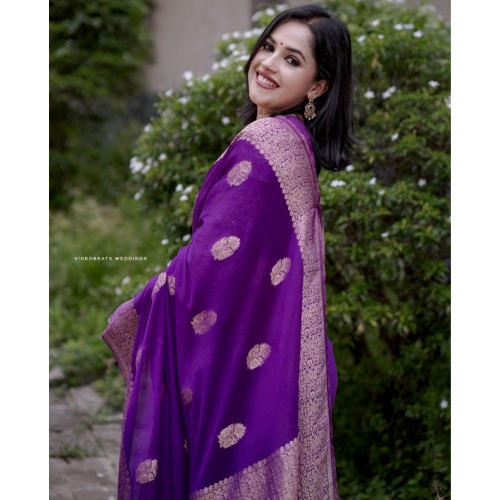 Women's Silk Printed Saree With Unstitched Blouse 5.5Mtr (Purple) Women's Silk Printed Saree With Unstitched Blouse 5.5Mtr (Purple)