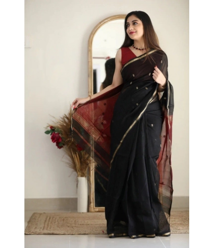 Generic Women's Cotton Printed Saree With Unstitched Blouse 5.5Mtr (Black) Generic Women's Cotton Printed Saree With Unstitched Blouse 5.5Mtr (Black)