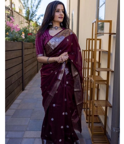 Generic Women's Cotton Printed Saree With Unstitched Blouse 5.5Mtr (Maroon) Generic Women's Cotton Printed Saree With Unstitched Blouse 5.5Mtr (Maroon)