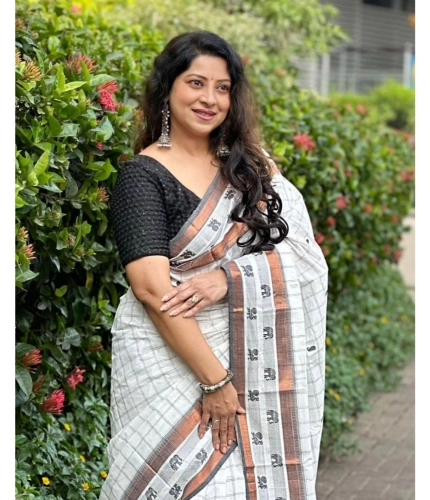 Generic Women's Silk Printed Saree With Unstitched Blouse 5.5Mtr (Off White) Generic Women's Silk Printed Saree With Unstitched Blouse 5.5Mtr (Off White)