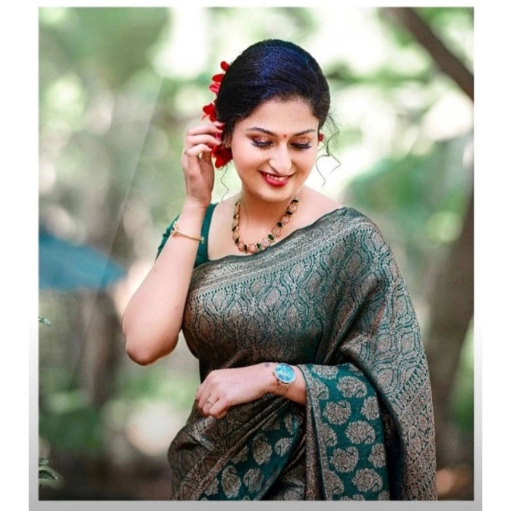 Generic Women's Silk Printed Saree With Unstitched Blouse 5.5Mtr (Green) Generic Women's Silk Printed Saree With Unstitched Blouse 5.5Mtr (Green)