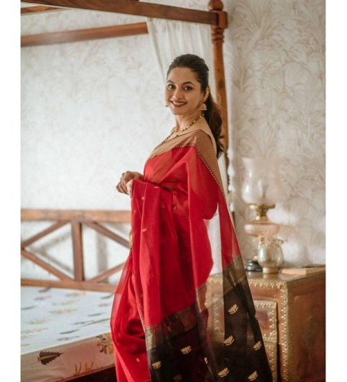 Generic Women's Cotton  Printed Saree With Unstitched Blouse 5.5Mtr (Red)
