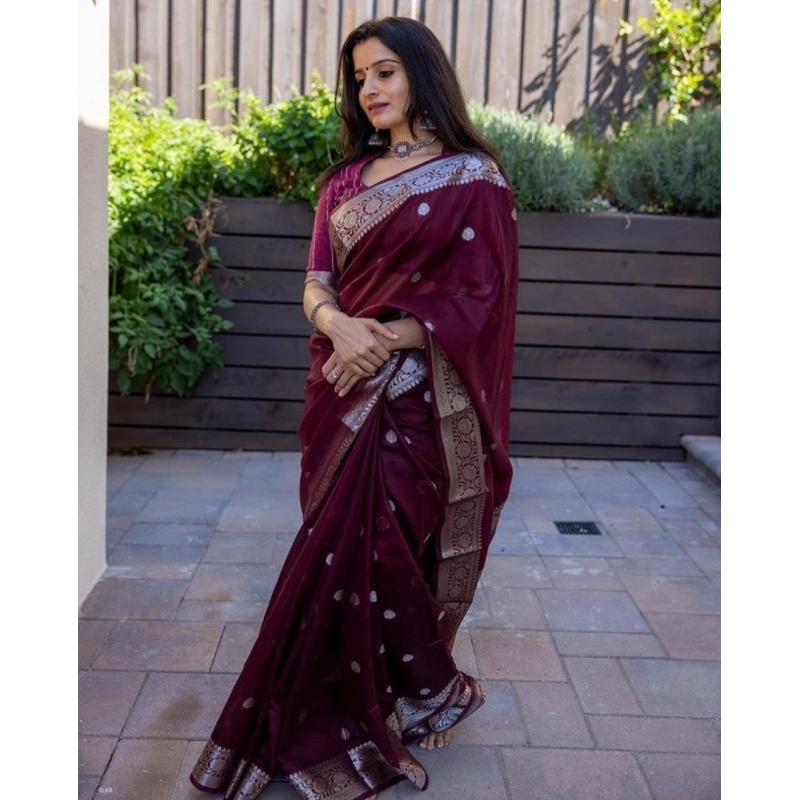 Women's Cotton Printed Saree With Unstitched Blouse 5.5Mtr (Maroon) Women's Cotton Printed Saree With Unstitched Blouse 5.5Mtr (Maroon)