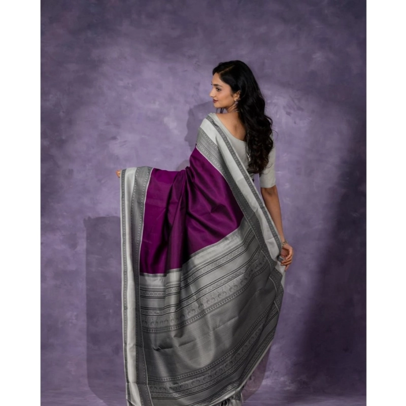 Women's Silk Printed Saree With Unstitched Blouse 5.5Mtr (Purple) Women's Silk Printed Saree With Unstitched Blouse 5.5Mtr (Purple)