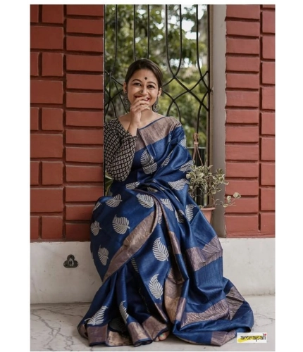 Generic Women's Silk Printed Saree With Unstitched Blouse 5.5Mtr (Navy Blue) Generic Women's Silk Printed Saree With Unstitched Blouse 5.5Mtr (Navy Blue)