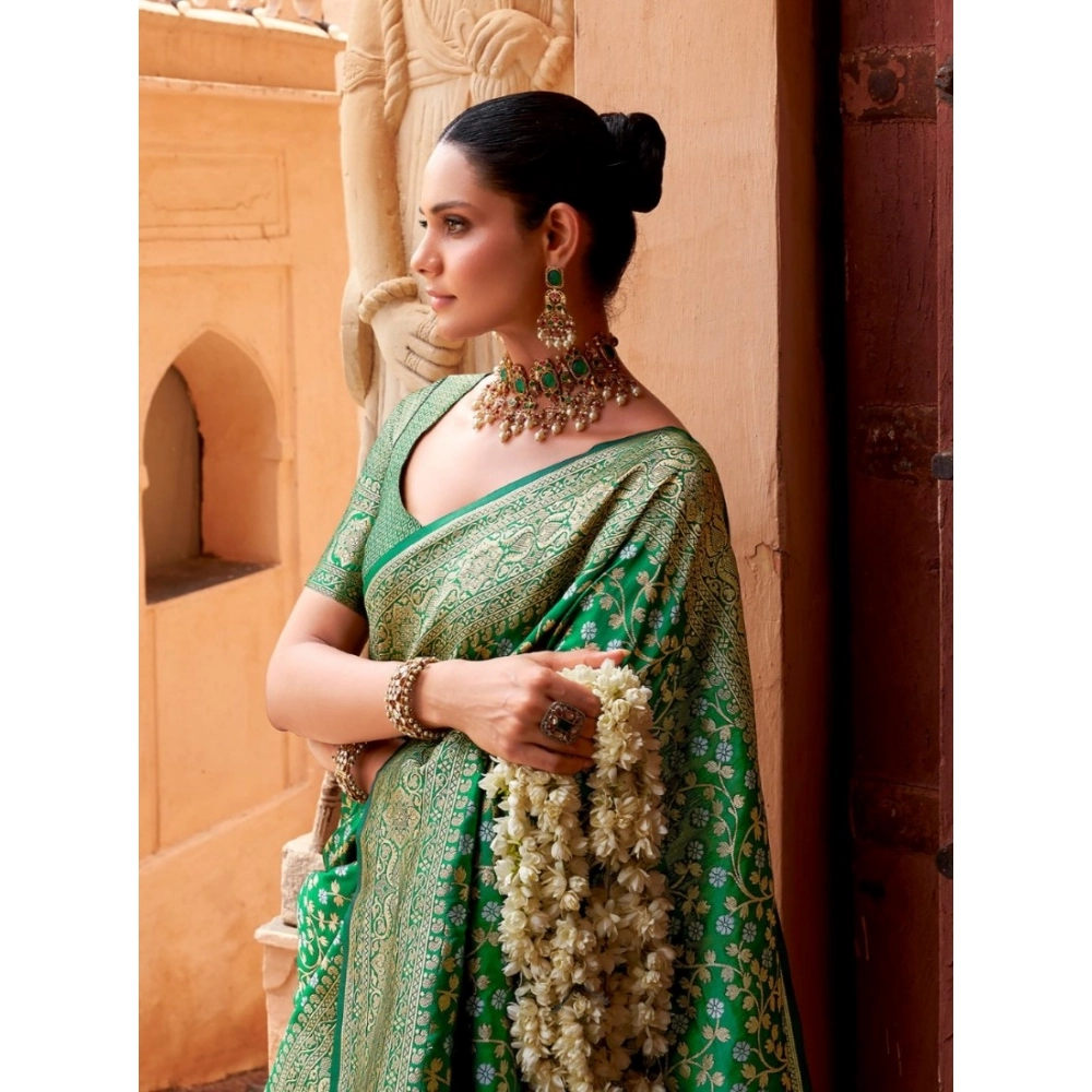 Generic Women's Silk Printed Saree With Unstitched Blouse 5.5Mtr (Green) Generic Women's Silk Printed Saree With Unstitched Blouse 5.5Mtr (Green)