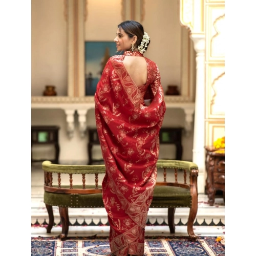 Women's Silk Printed Saree With Unstitched Blouse 5.5Mtr (Red) Women's Silk Printed Saree With Unstitched Blouse 5.5Mtr (Red)