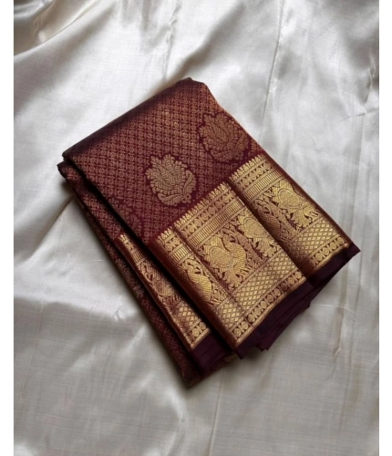 Generic Women's Silk Printed Saree With Unstitched Blouse 5.5Mtr (Maroon)