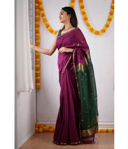 Generic Women's Cotton  Printed Saree With Unstitched Blouse 5.5Mtr (Wine)