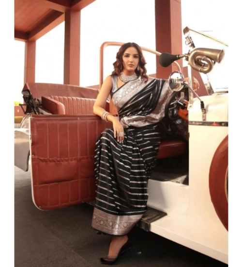 Generic Women's Silk Printed Saree With Unstitched Blouse 5.5Mtr (Black)