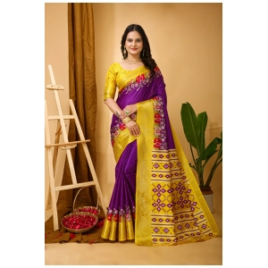 Generic Women's Soft Dola Cotton Kalamkari Printed Saree With Unstitched Blouse 5.5Mtr (Purple)