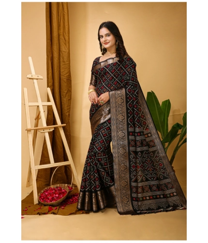Generic Women's Soft Dola Cotton Kalamkari Printed Saree With Unstitched Blouse 5.5Mtr (Black)