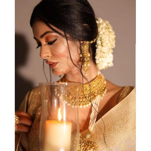 Women's Soft Lichi Silk Printed Saree With Unstitched Blouse 5.5Mtr (Golden) Women's Soft Lichi Silk Printed Saree With Unstitched Blouse 5.5Mtr (Golden)