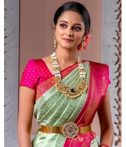 Generic Women's Soft Lichi Silk Printed Saree With Unstitched Blouse 5.5Mtr (Light Green) Generic Women's Soft Lichi Silk Printed Saree With Unstitched Blouse 5.5Mtr (Light Green)