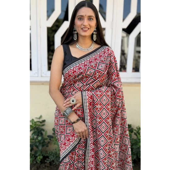 Generic Women's Cotton Ajrakh Printed Saree With Unstitched Blouse 5.5Mtr (Multicolor) Generic Women's Cotton Ajrakh Printed Saree With Unstitched Blouse 5.5Mtr (Multicolor)