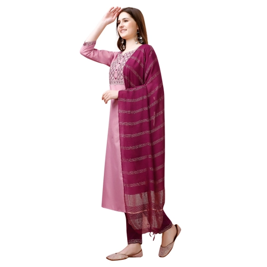 Generic Women's Cotton Blend Embroidered 3-4 th Sleeve Round Neck Kurti With Pant Dupatta Set (Pink ) Generic Women's Cotton Blend Embroidered 3-4 th Sleeve Round Neck Kurti With Pant Dupatta Set (Pink )