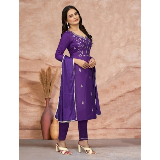 Generic Women's Cotton Blend Embroidered 3-4 th Sleeve Sweetheart Neck Kurti With Pant Dupatta Set (Purple ) Generic Women's Cotton Blend Embroidered 3-4 th Sleeve Sweetheart Neck Kurti With Pant Dupatta Set (Purple )