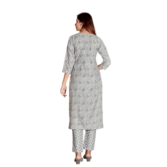 Generic Women's Cotton Blend Foil Print - Mirror Work 3-4 th Sleeve Round Neck Kurti With Pant Set (Grey) Generic Women's Cotton Blend Foil Print - Mirror Work 3-4 th Sleeve Round Neck Kurti With Pant Set (Grey)