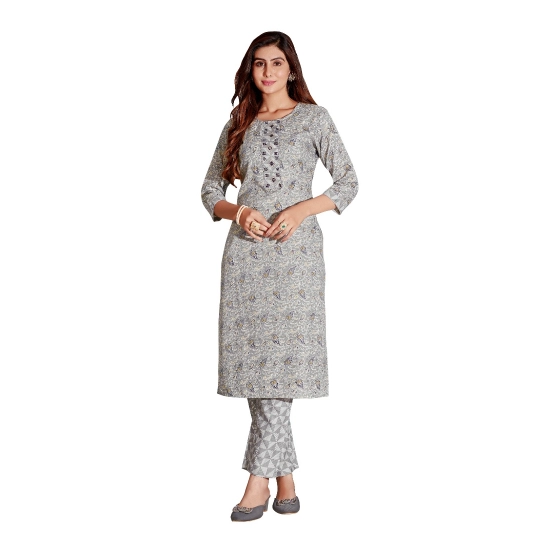 Generic Women's Cotton Blend Foil Print - Mirror Work 3-4 th Sleeve Round Neck Kurti With Pant Set (Grey) Generic Women's Cotton Blend Foil Print - Mirror Work 3-4 th Sleeve Round Neck Kurti With Pant Set (Grey)