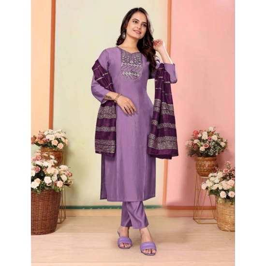 Generic Women's Silk Embroidered 3-4 th Sleeve Sweetheart Neck Kurti With Pant Dupatta Set (Lavender)