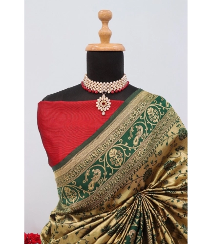 Generic Women's Banarasi Printed Saree With Unstitched Blouse 5.5Mtr (Golden)