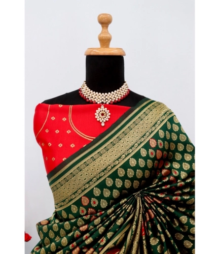 Generic Women's Banarasi Printed Saree With Unstitched Blouse 5.5Mtr (Green) Generic Women's Banarasi Printed Saree With Unstitched Blouse 5.5Mtr (Green)