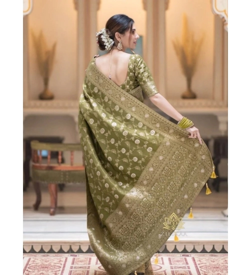 Generic Women's Silk Woven Kanjivaram Saree With Unstitched Blouse (5.5Mtr, Mehendi Green)