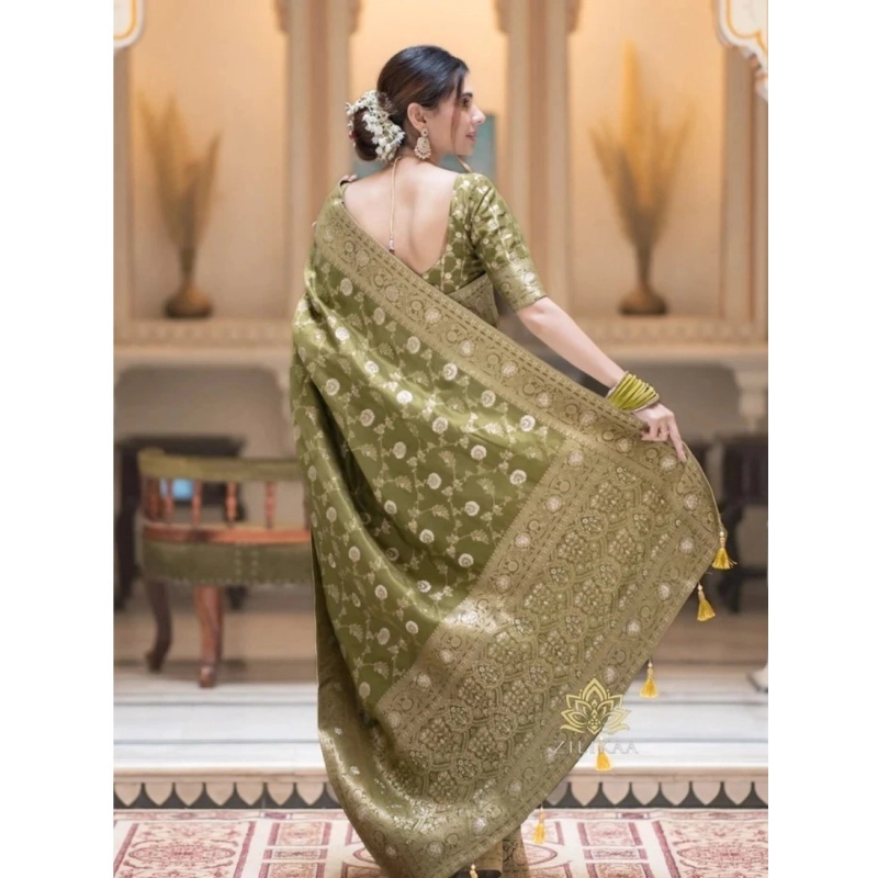 Women's Silk Woven Kanjivaram Saree With Unstitched Blouse (5.5Mtr, Mehendi Green) Women's Silk Woven Kanjivaram Saree With Unstitched Blouse (5.5Mtr, Mehendi Green)