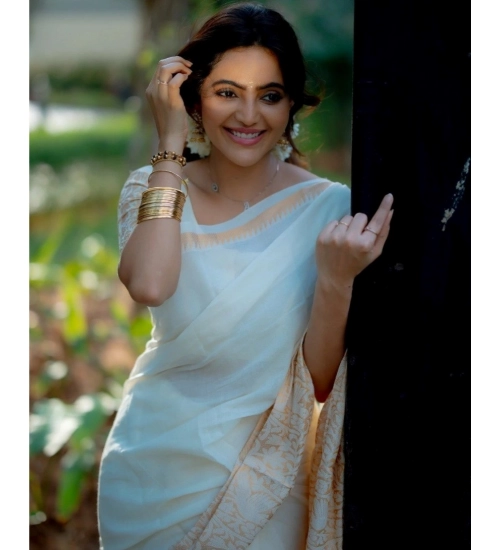 Generic Women's Silk Blend Self Design Bollywood Saree With Unstitched Blouse (5.5Mtr, White)
