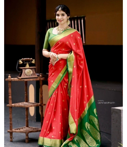 Generic Women's Silk Blend Self Design Banarasi Saree With Unstitched Blouse (5.5Mtr, Red Green)