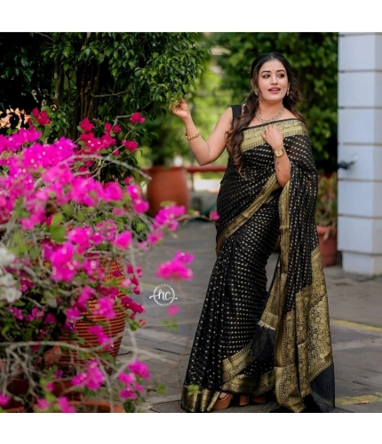 Generic Women's Silk Woven Kanjivaram Saree With Unstitched Blouse (5.5Mtr, Black)