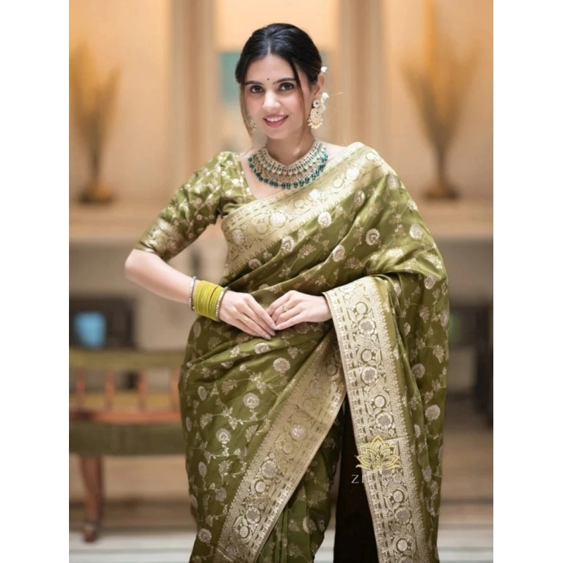 Women's Silk Woven Kanjivaram Saree With Unstitched Blouse (5.5Mtr, Mehendi Green) Women's Silk Woven Kanjivaram Saree With Unstitched Blouse (5.5Mtr, Mehendi Green)