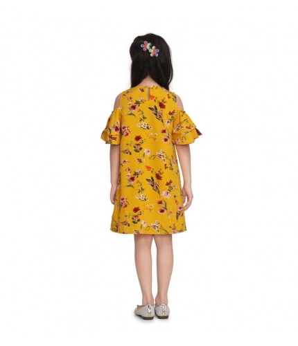 Generic Girl's Polyester Crepe Floral Printed Long Sleeve Round Neck Dress (Yellow) Generic Girl's Polyester Crepe Floral Printed Long Sleeve Round Neck Dress (Yellow)