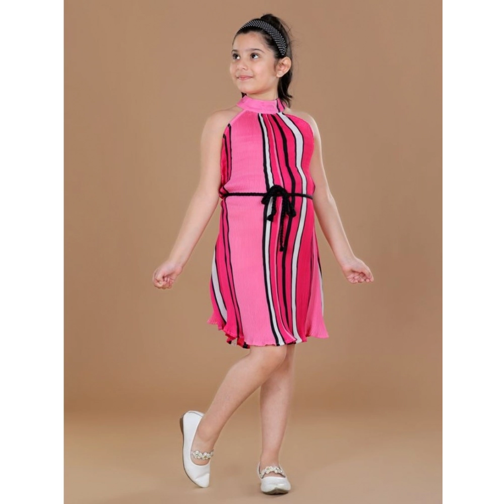 Generic Girl's Polyester Crepe Printed Sleeveless Round Neck Dress (Pink) Generic Girl's Polyester Crepe Printed Sleeveless Round Neck Dress (Pink)