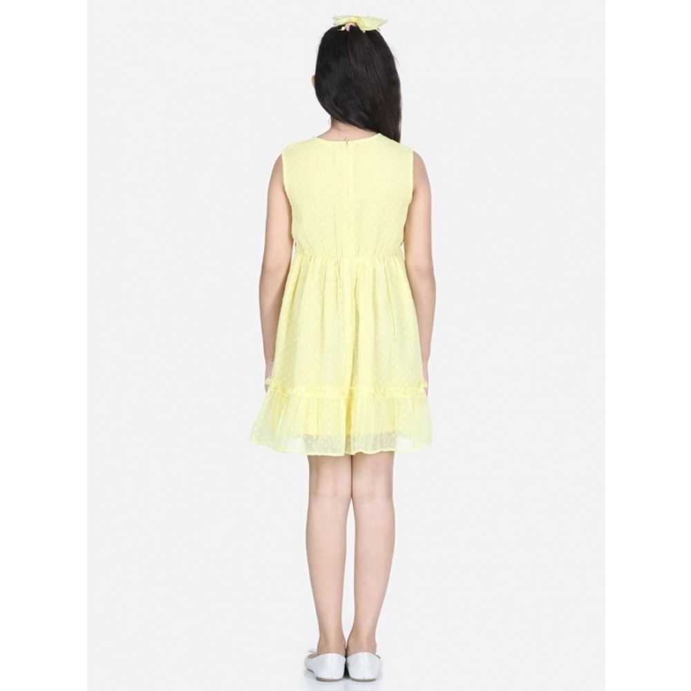 Generic Girl's Polyester Dobby Floral Printed Sleeveless Round Neck Dress (Yellow) Generic Girl's Polyester Dobby Floral Printed Sleeveless Round Neck Dress (Yellow)