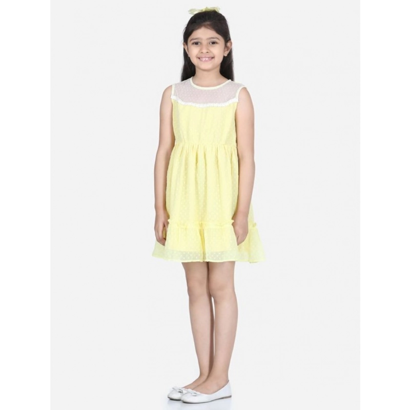 Girl's Polyester Dobby Floral Printed Sleeveless Round Neck Dress (Yellow)
