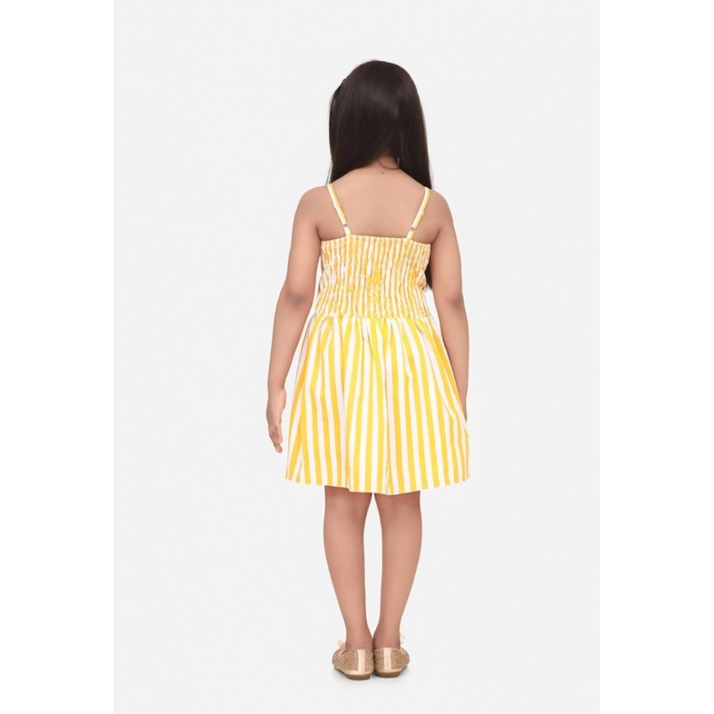 Generic Girl's Polyester Cotton Blend Striped Sleeveless Round Neck Dress (Yellow) Generic Girl's Polyester Cotton Blend Striped Sleeveless Round Neck Dress (Yellow)