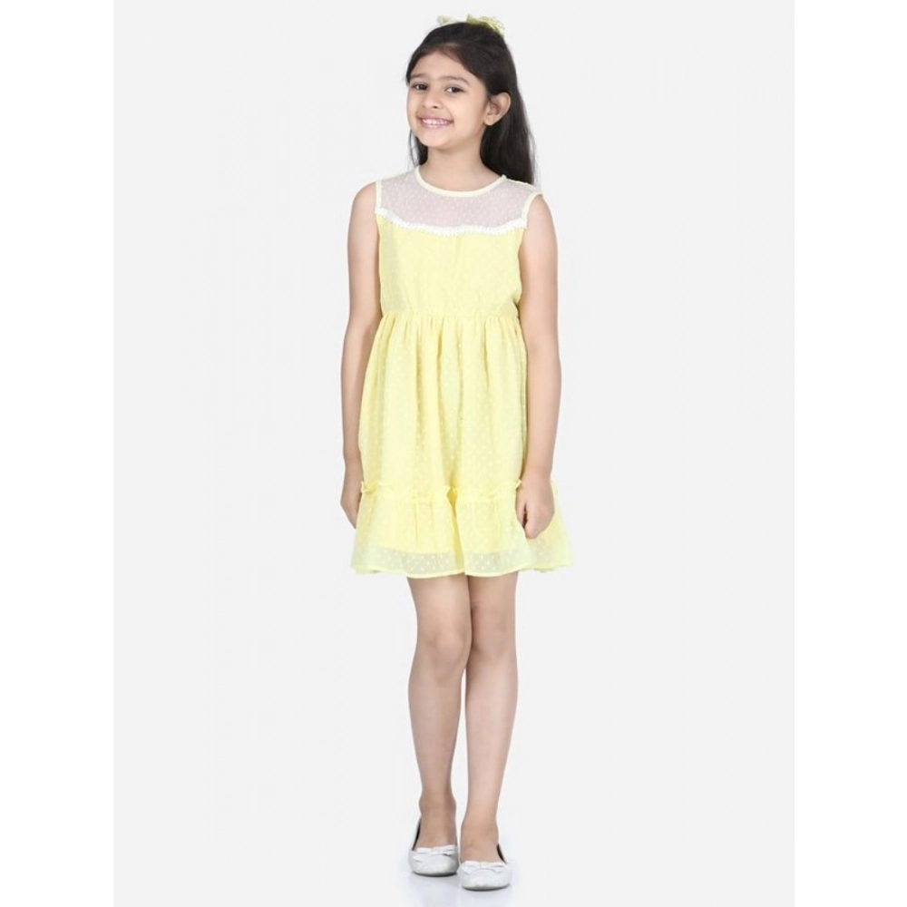 Generic Girl's Polyester Dobby Floral Printed Sleeveless Round Neck Dress (Yellow) Generic Girl's Polyester Dobby Floral Printed Sleeveless Round Neck Dress (Yellow)