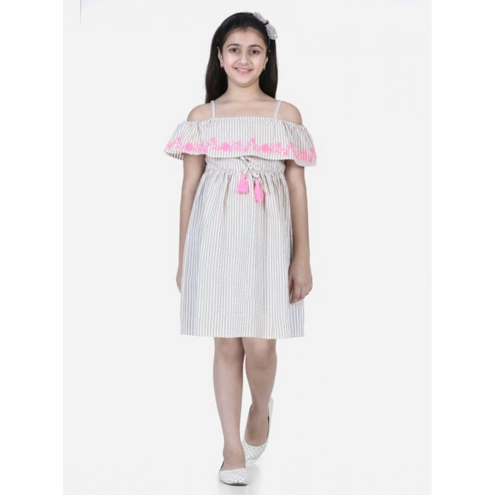 Generic Girl's Cotton Printed Sleeveless Shoulder Straps Dress (Beige-Pink) Generic Girl's Cotton Printed Sleeveless Shoulder Straps Dress (Beige-Pink)