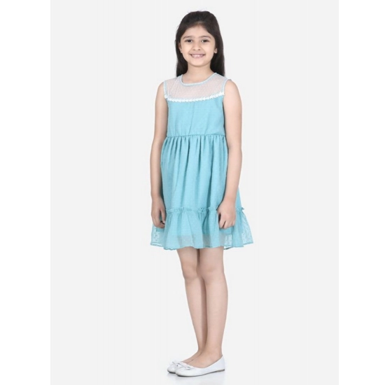 Generic Girl's Polyester Dobby Floral Printed Sleeveless Round Neck Dress (Blue) Generic Girl's Polyester Dobby Floral Printed Sleeveless Round Neck Dress (Blue)