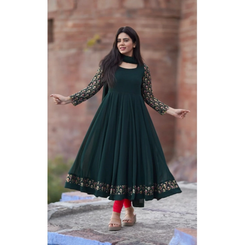 Women's Georgette Embroidery 3-4th Sleeve Round Neck Kurti with Dupatta Set (Green) Women's Georgette Embroidery 3-4th Sleeve Round Neck Kurti with Dupatta Set (Green)