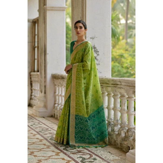 Generic Women's Silk_Blend Ethnic Ikat Pattern Saree With Unstitched Blouse 5.5Mtr (Light_Green)