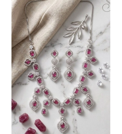Generic Women's Brass Silver Plated Necklace set (Red)
