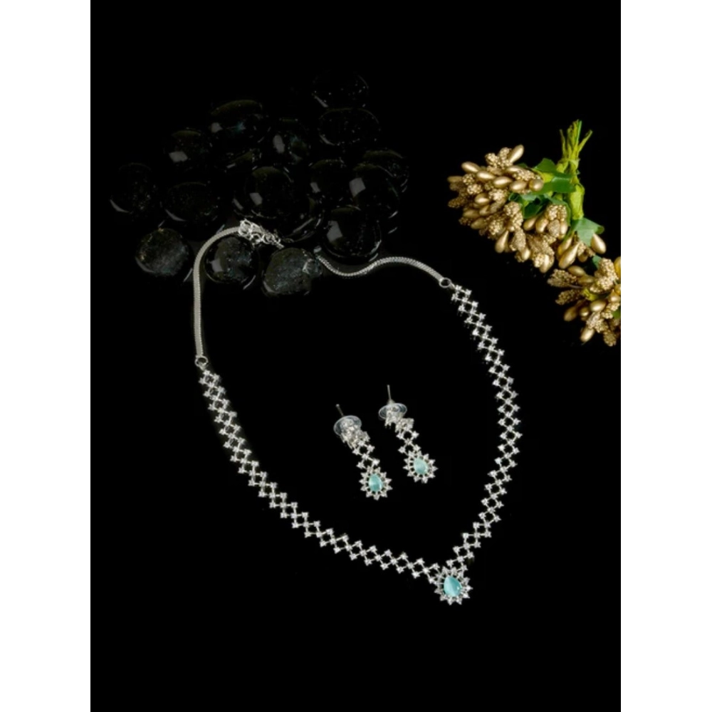 Generic Women's Brass Silver Plated Necklace set (Turquoise) Generic Women's Brass Silver Plated Necklace set (Turquoise)