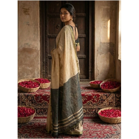 Generic Women's Cotton Printed Saree With Unstitched Blouse 5.5Mtr (Beige)